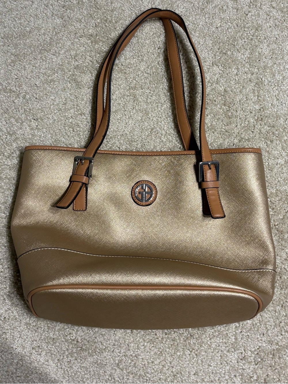 Giani Bernini Gold Purse with Tan Straps